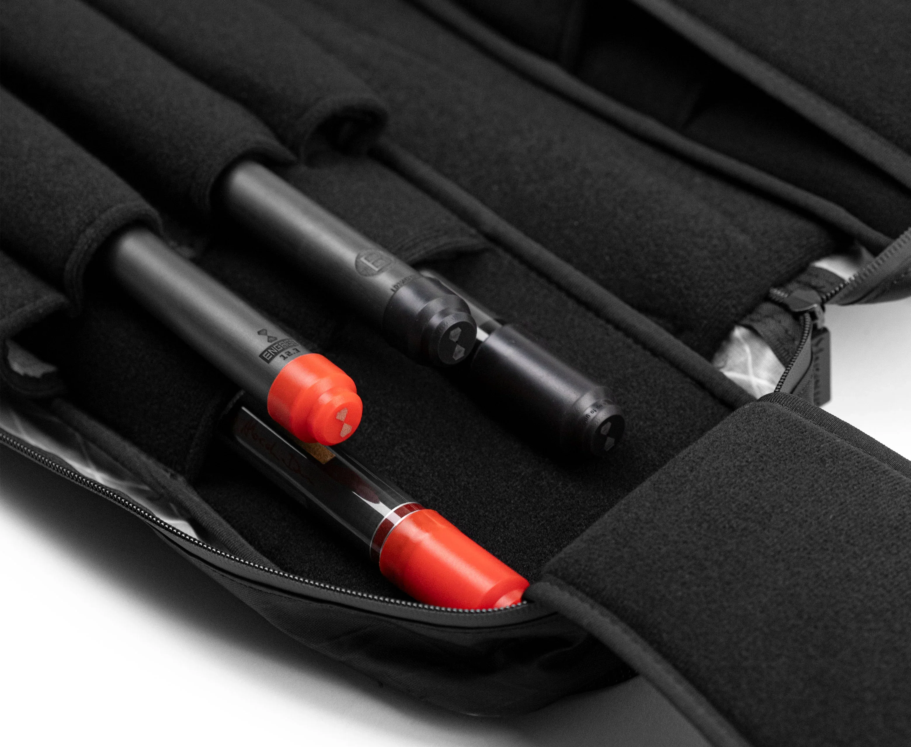 Becue Arax 4x8 Soft Butterfly Cue Case - Black - Image 4