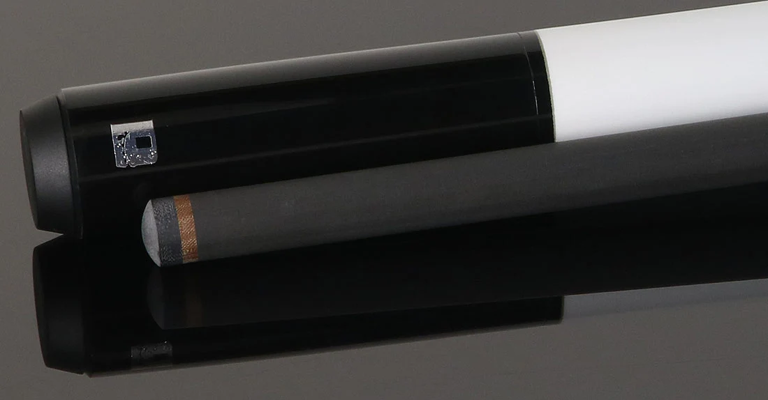 Little Monster Electro-Optic White 3 Piece Jump Cue with Carbon Fiber Shaft - Image 3