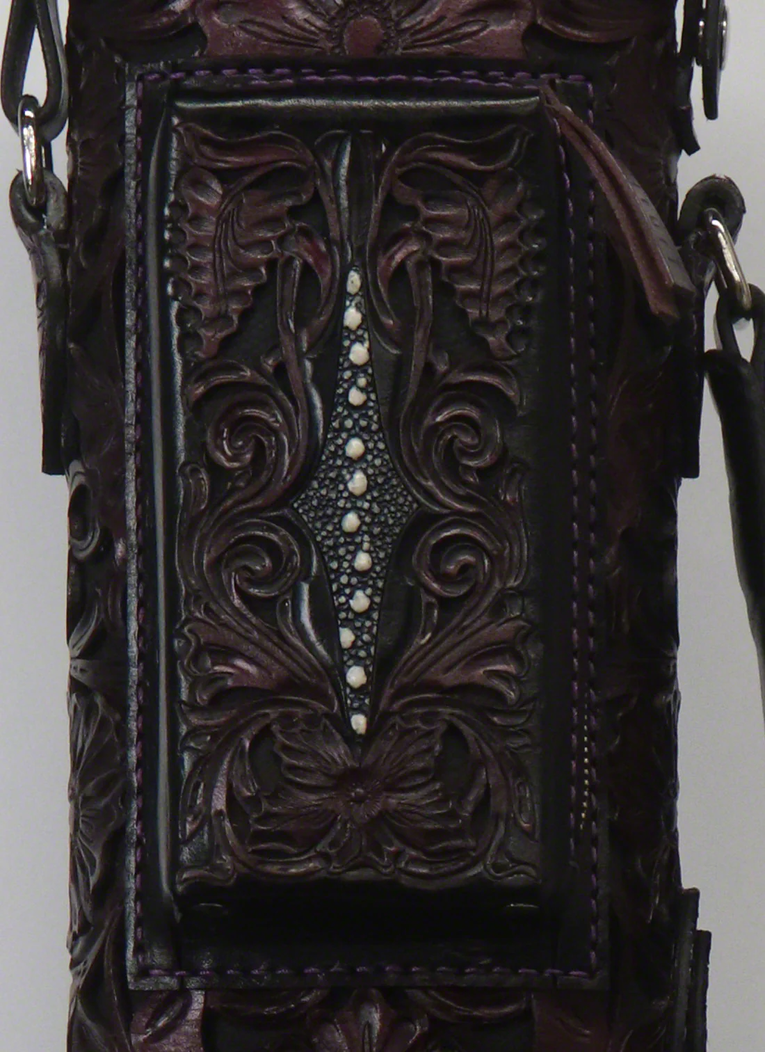 Volturi Custom Hanging Gardens Purple 4x8 Hard Pool Cue Case - VCHG4X8PUR - Image 4